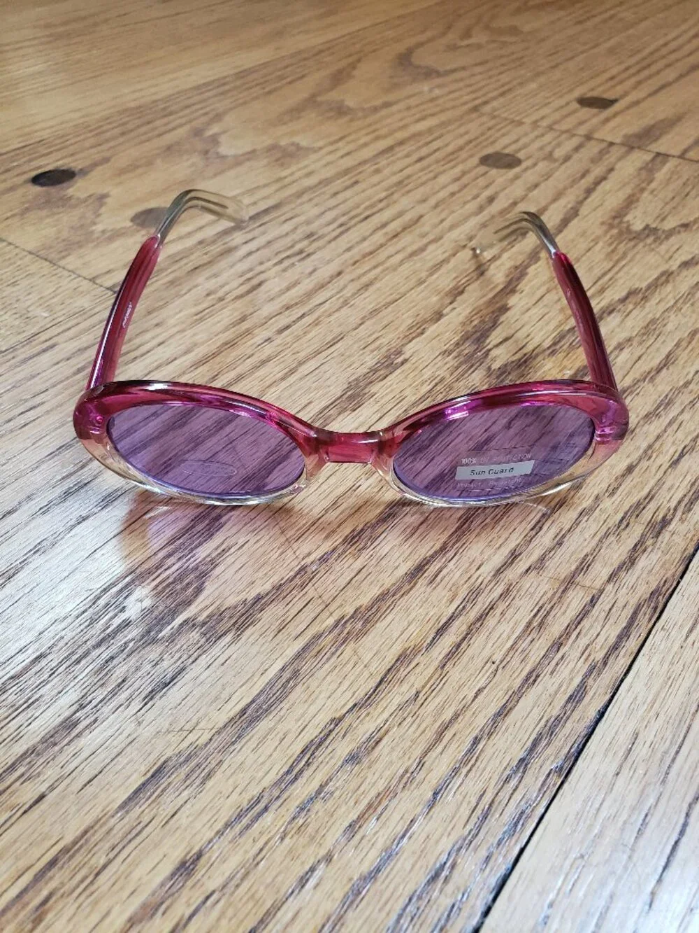 Vintage NOS Pink Ombre Oval Sunglasses Sun Guard UV Protection